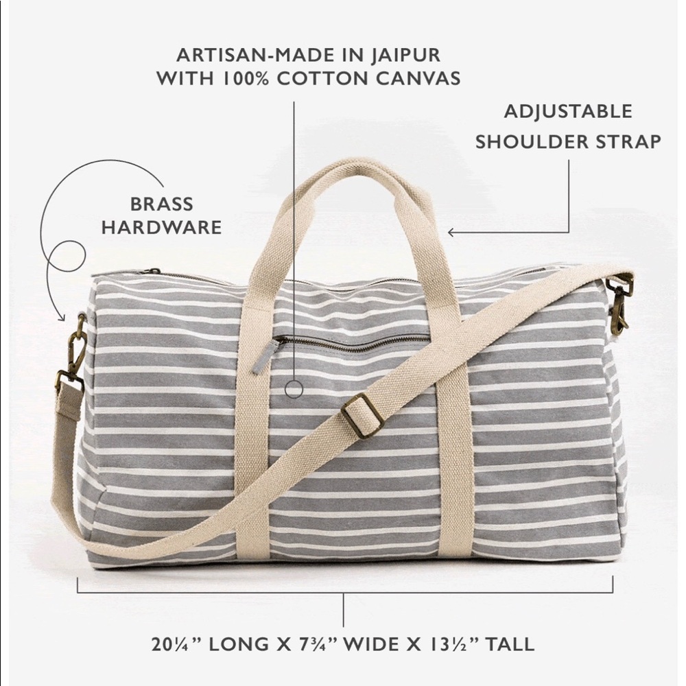 Causebox white and grey duffel